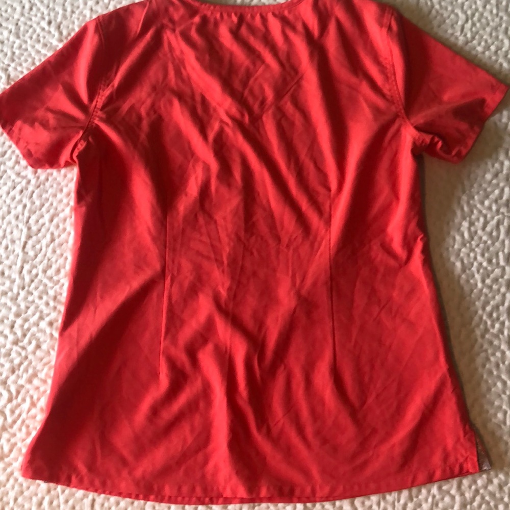 Scrub top - Picture 5 of 6